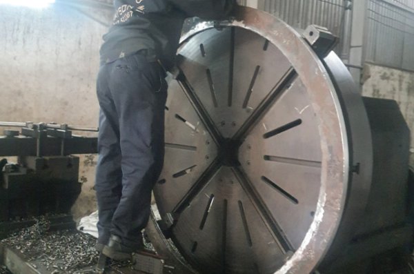 Máy tiện - Ảnh 4