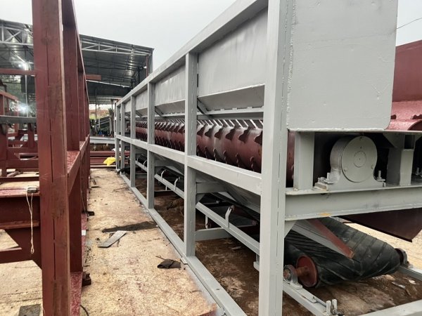 Máy lột vỏ gỗ keo - Ảnh 10